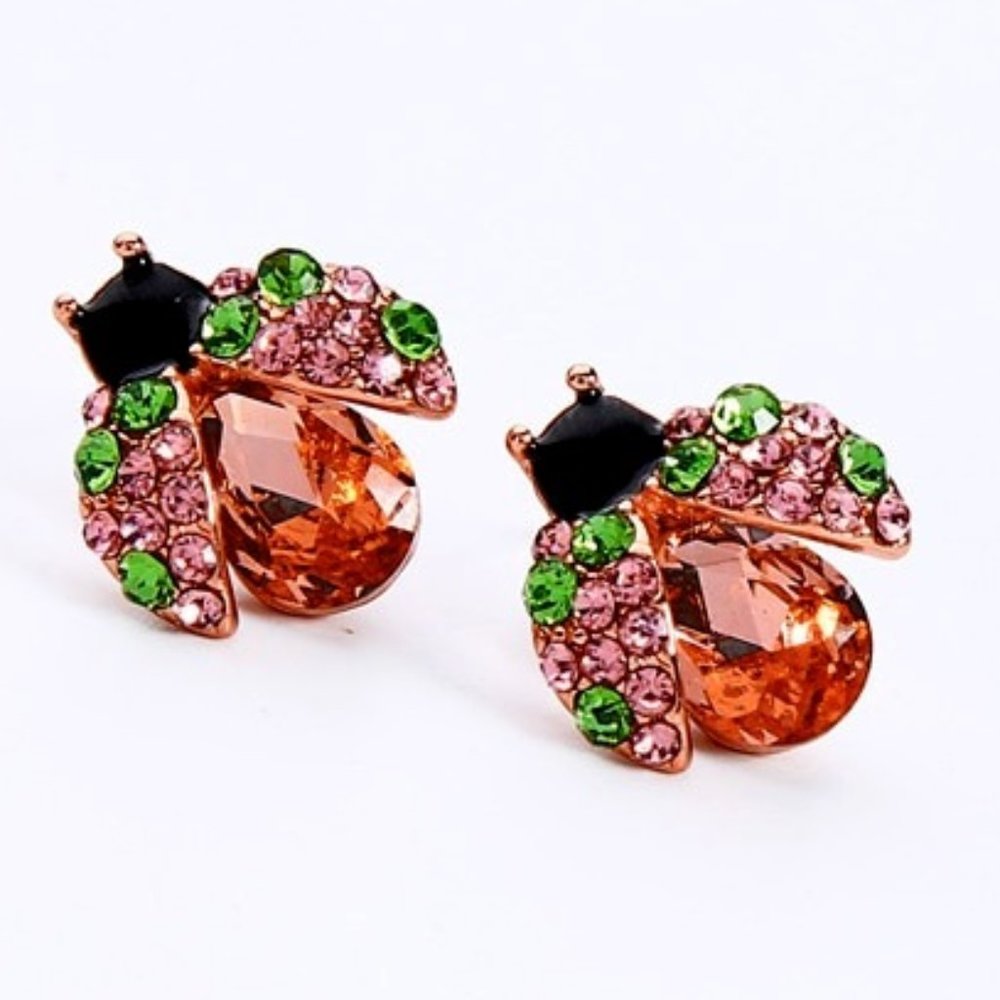 Gorgeous Ladybug CZ Rhinestone Stud Earrings. - Picture 1 of 4